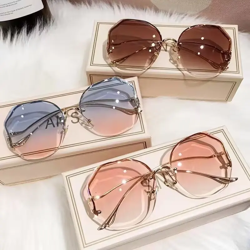 2025 New Frameless Edge-cut Sunglasses For Women Korean Style Light Color Internet Celebrity Fashion Large Frame Anti-ultraviolet Sunglasses