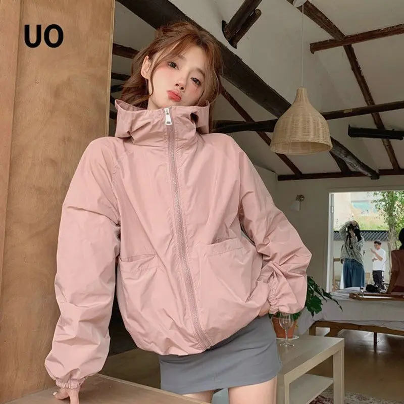 Áo Khoác Gió, Quần Áo Chống Nắng, Phong Cách Hàn Quốc, Dáng Rộng Vừa Vặn, Dễ Chăm Sóc, Chống Tia UV, Ngắn, Hàng Mới Về Mùa Hè 2025, Áo Có Mũ Trùm Đầu Xẻ Tà, Dành Cho Nữ