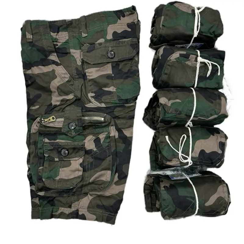 Quần short rằn ri túi hộp , khóa kéo đồng , vải kaki