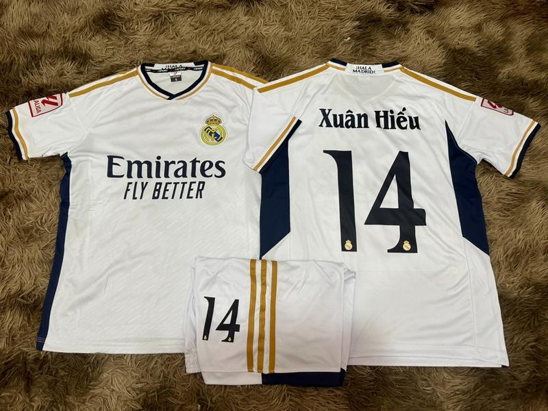Real - IN ÁO BÓNG ĐÁ Bộ thể thao Real trắng 2023-2024-2025 , logo thêu, vải thun lạnh - Nhận in tên số theo yêu cầu. Sport Top Tập Thể Dục