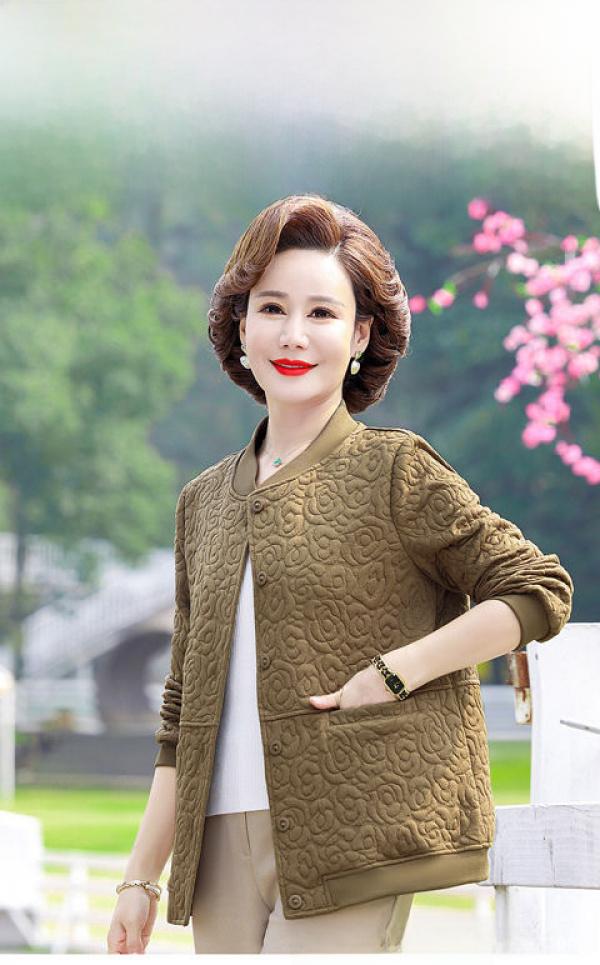 Product Introduction of Stylish Short Coat for Women in Spring and Autumn Womenswear Jackets Tops Lingerie Lady Comfort Basic 14