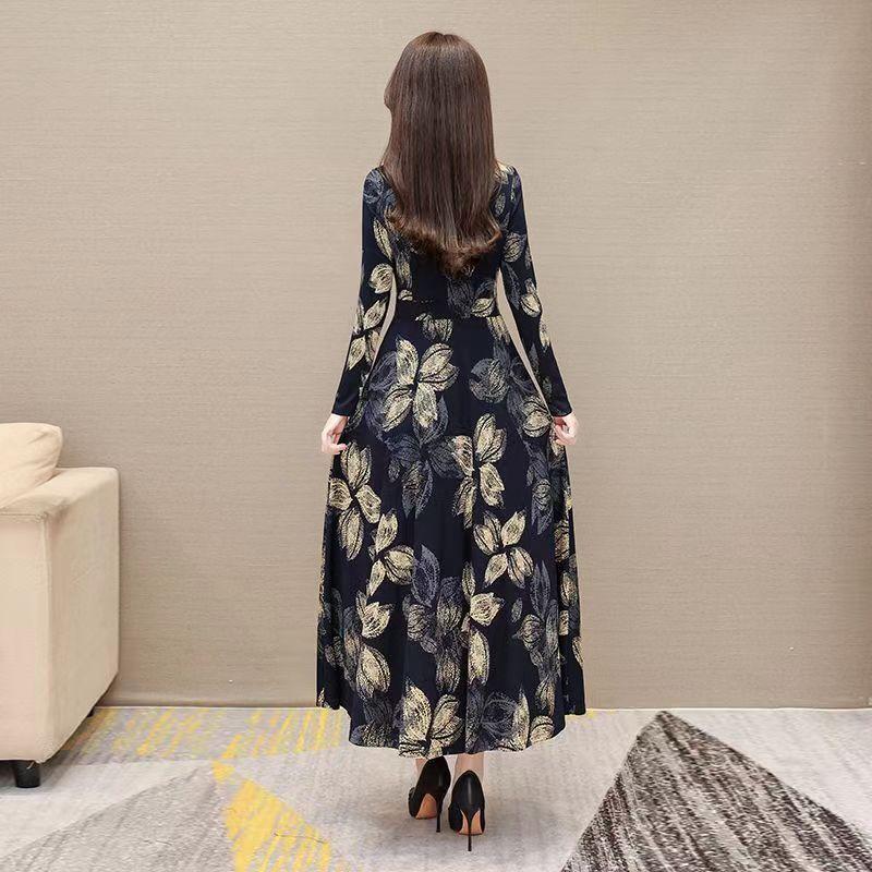 Product Introduction of Váy Dạ Hội Cho Phụ Nữ, Váy In Hình, Phong Cách Cho Mẹ TRUNG NIÊN, Váy Dài xòe Cổ Chữ V, Thích Hợp Cho Mùa Xuân Và Mùa Thu, Hàng Mới Về, Bó Eo, Ngoại Cỡ Gợi Cảm, 2024, Váy Cho Phụ Nữ 7