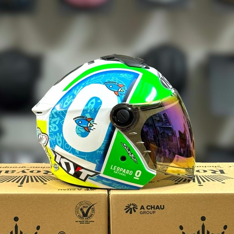 Thanh Lý kèm Túi Đựng Mũ Bảo Hiểm 3 4 2 Kính M668 Leopard Cá Mập lên logo KYT và Bảo Hành 12 tháng