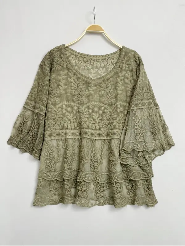 Women's Floral Embroidery Blouse, Boho Casual Flounce Sleeve Top for Summer, Ladies Clothes for Daily Wear 0