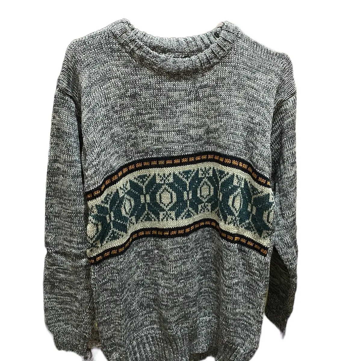 Sweter rajut