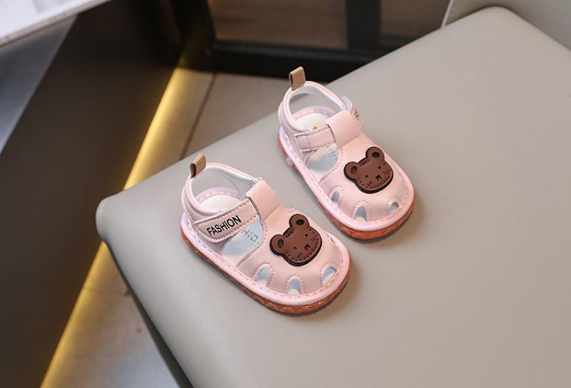 Product Introduction of Call shoelace ring soft soled baby toddler shoes Boys baby shoes girls baotou baby sandals 11