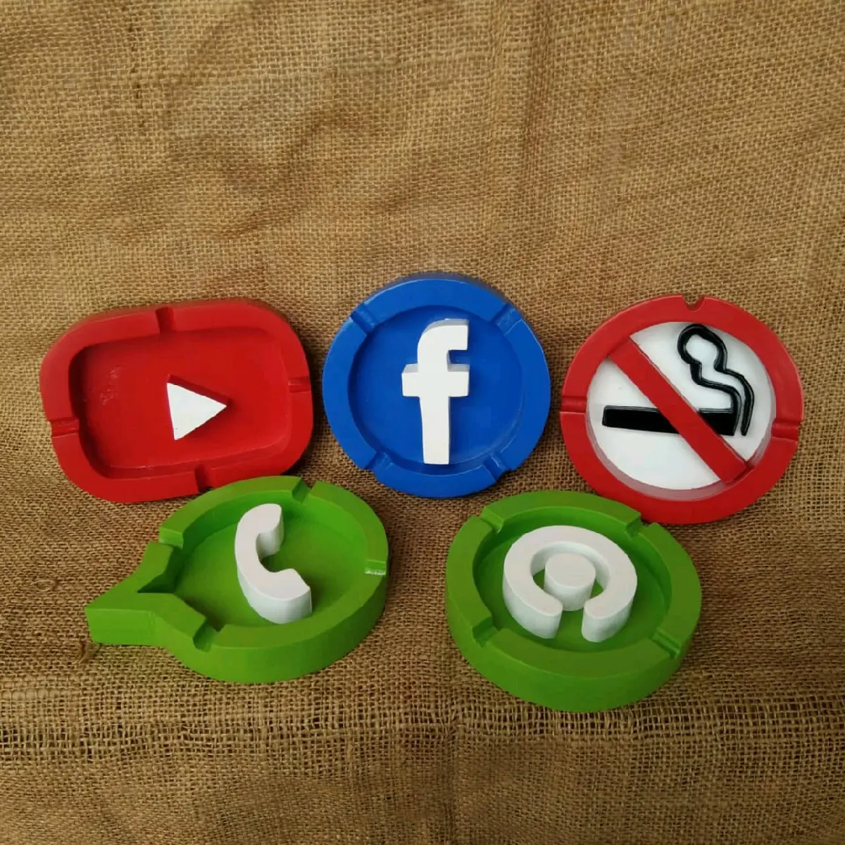 Asbak unik model Medsos Facebook WA YouTube