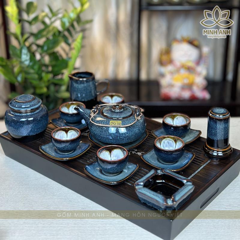Bộ ấm chén Bát Tràng nghệ nhân ưu tú Tô Thanh Sơn dáng Giang Tây men Hỏa biến màu Xanh Rêu kèm Phụ kiện