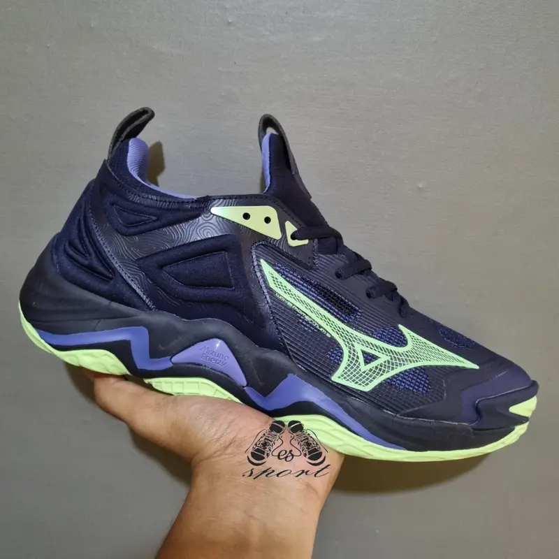 Sepatu Mizuno Wave Momentum 3 Volly Super Nyaman Berdecit 2