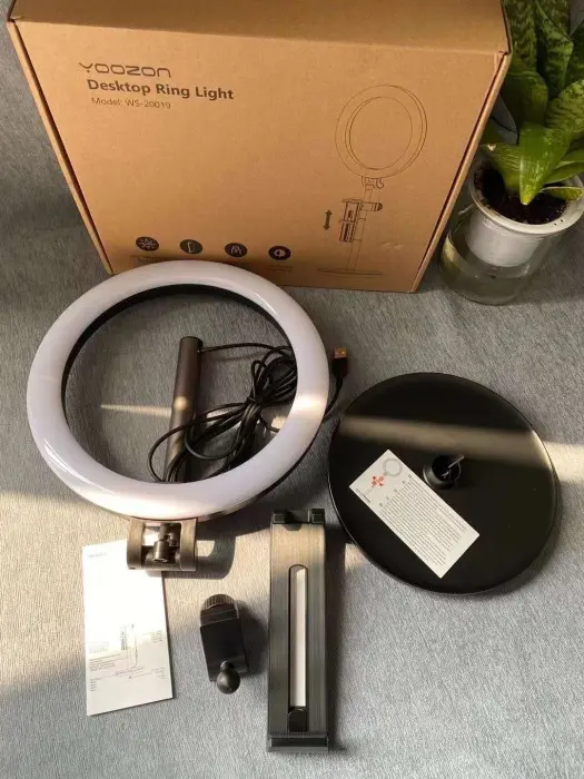 Đèn Livestream Yoozon ( thương hiệu Đức ) – dùng được cả iPad Phụ Kiện Selfie Led Kem 3