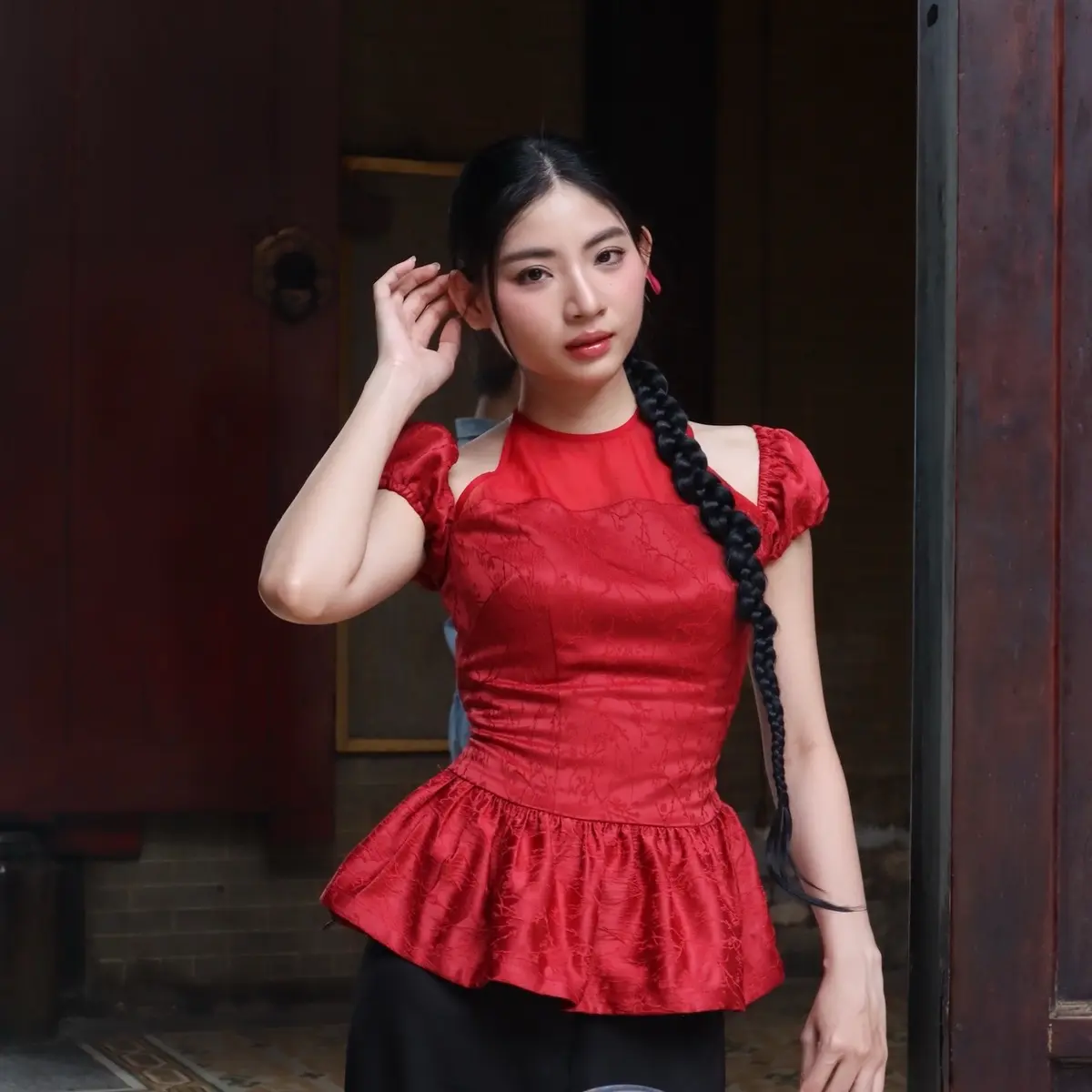 Ciona - Áo yếm hoa nổi đỏ  - COA006 Nữ Women Yếm Lan Chi Top