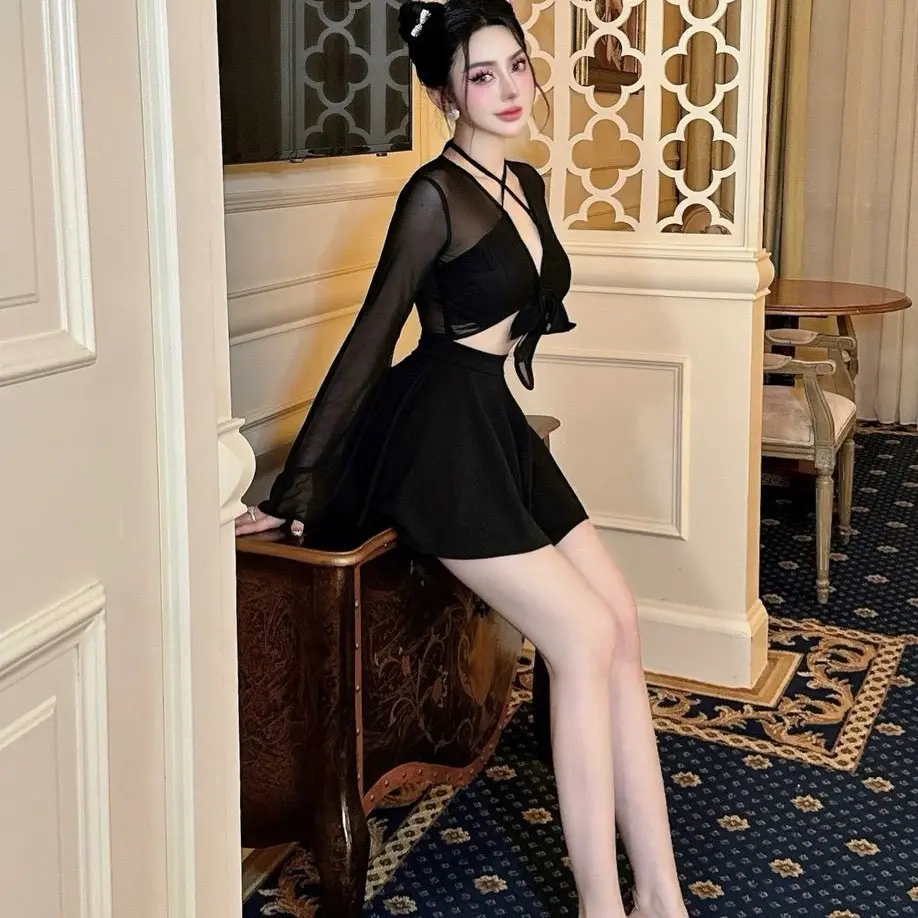 đầm tay lưới váy xoè buột dây