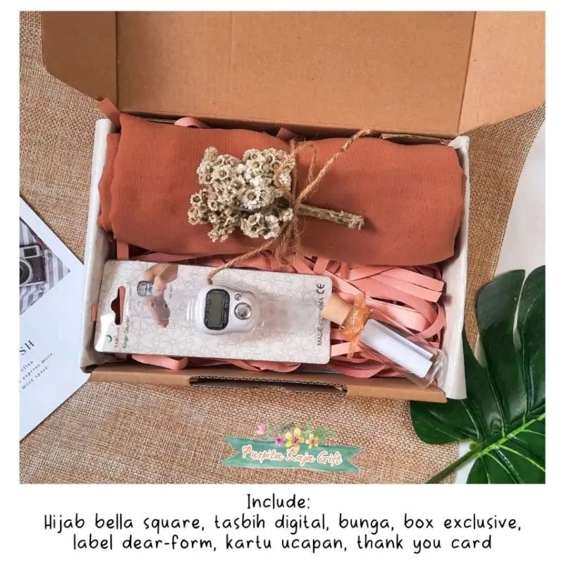 GIFT BOX HAMPERS PAKET ULTAH HADIAH WISUDA Kado 5