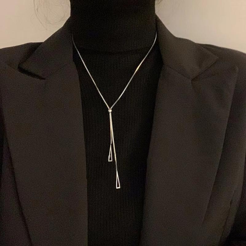 Dây Chuyền Thép Titan Dáng Dài Phối Tua Rua Sang Trọng Cho Nữ PKV01 Women Trang Sức