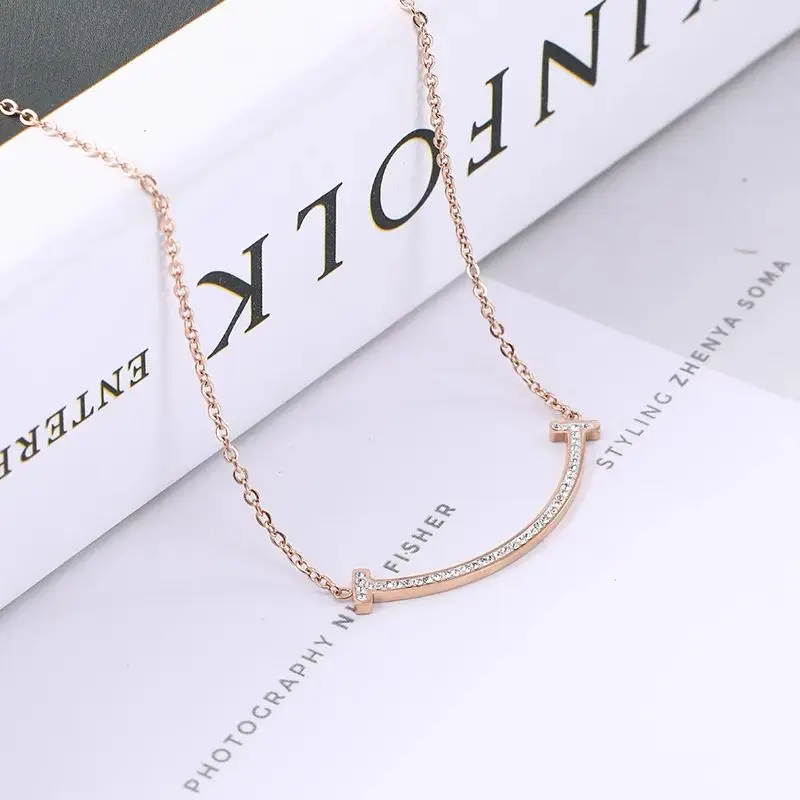 Kalung Titanium Rose Gold Anti Karat Liontin Smile Wanita Korean Style Fashion Aksesoris 1