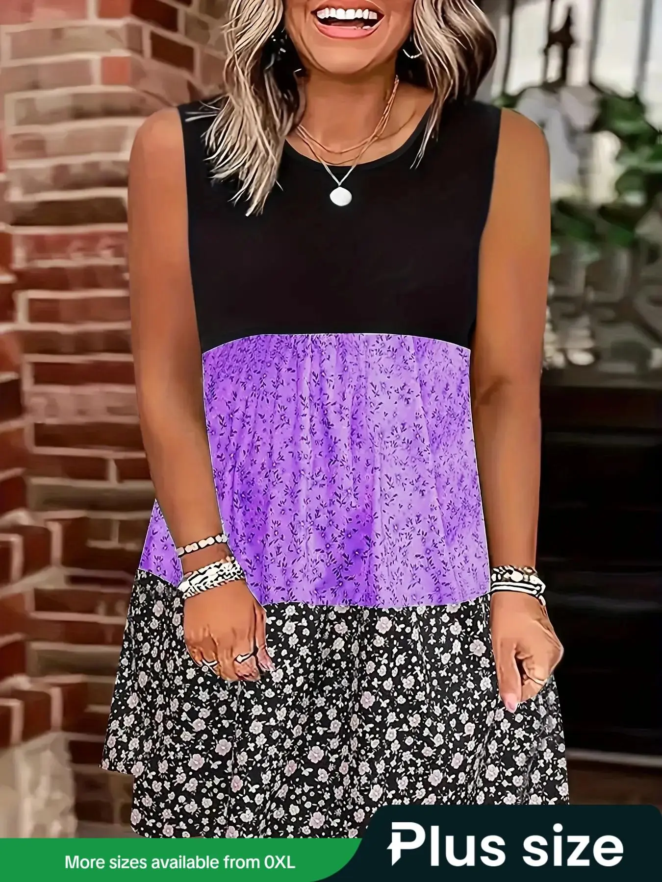 【Plus Size】Ditsy Floral Print Dress, Casual Round Neck Dress for Summer, Women's Plus Clothing for Daily Wear