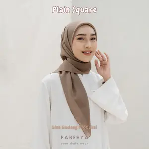 Plain Square Hijab Segi Empat
