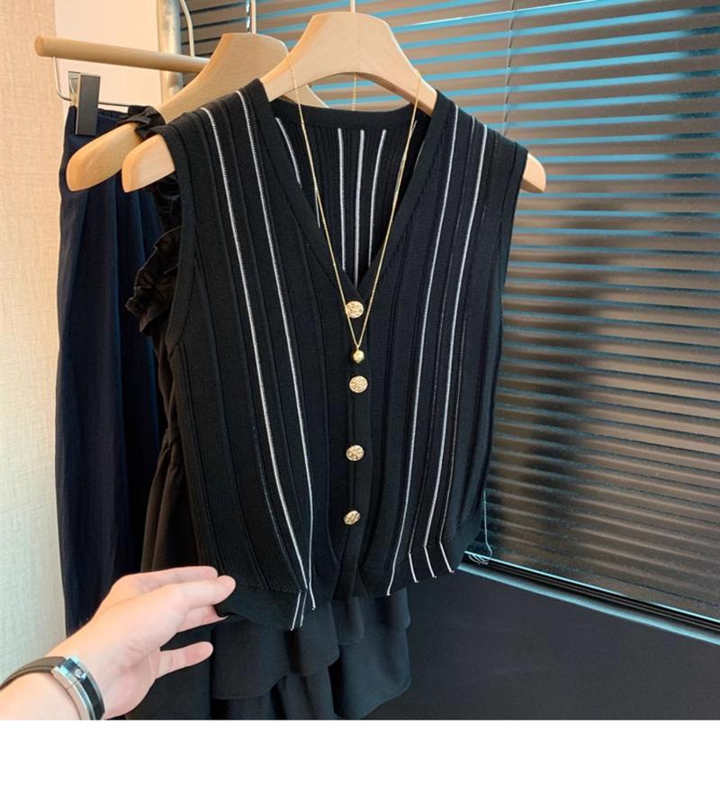 Product Introduction of Vintage V-neck sleeveless knitted cardigan women's summer thin vest vest simple fashion single-breasted versatile on clothes 2