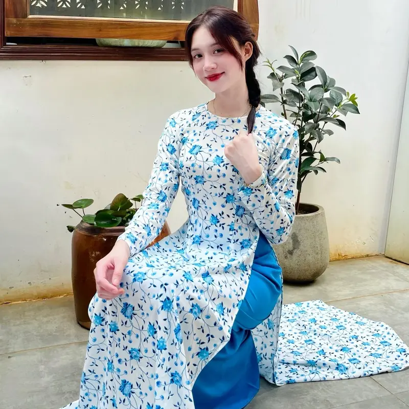 Bộ áo dài lụa in 3D cao cấp kèm quần lụa sang trọng. Women Nữ 4
