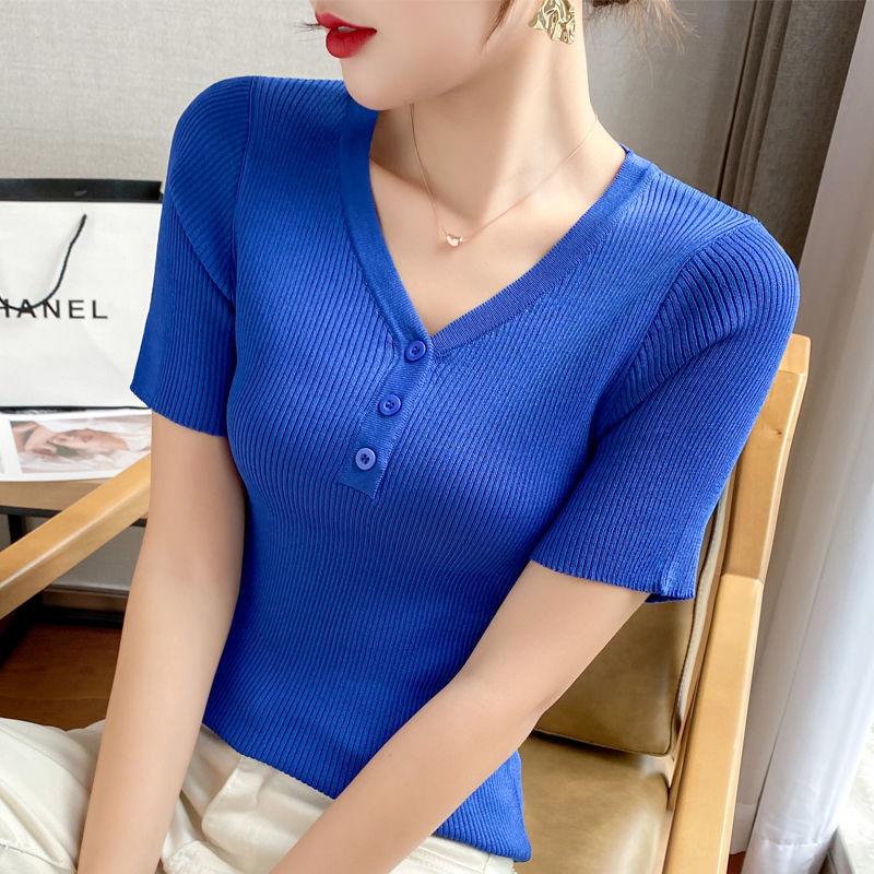 Áo Thun Mùa Hè, ngắn Tay, Chất Liệu Lụa Lạnh Dành Cho Nữ, Phong Cách Hàn Quốc, Dáng Ôm, Cổ Chữ V, Thiết Kế Nút, Áo Mỏng, Hợp Xu hướng, Hàng Mới Về Năm 2025 5