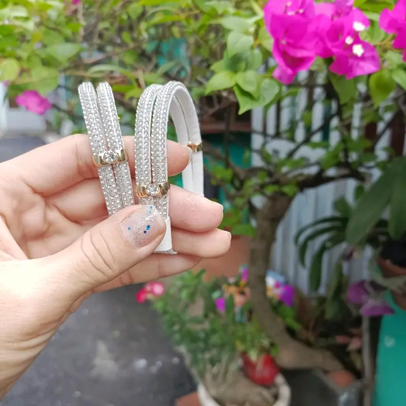 Quai giày chống rộng chống tuột gót chân đính đá sang trọng dây  cố định cao 3