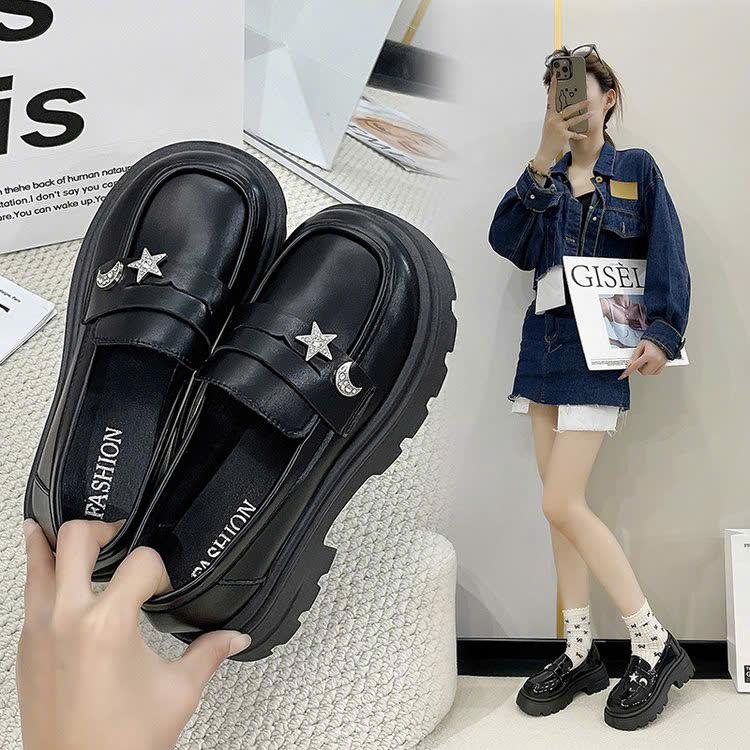 Bốt Nữ Cổ Thấp Đế Răng Cưa B14 Trăng Sao Hót Trends GiàY Boot Shoes