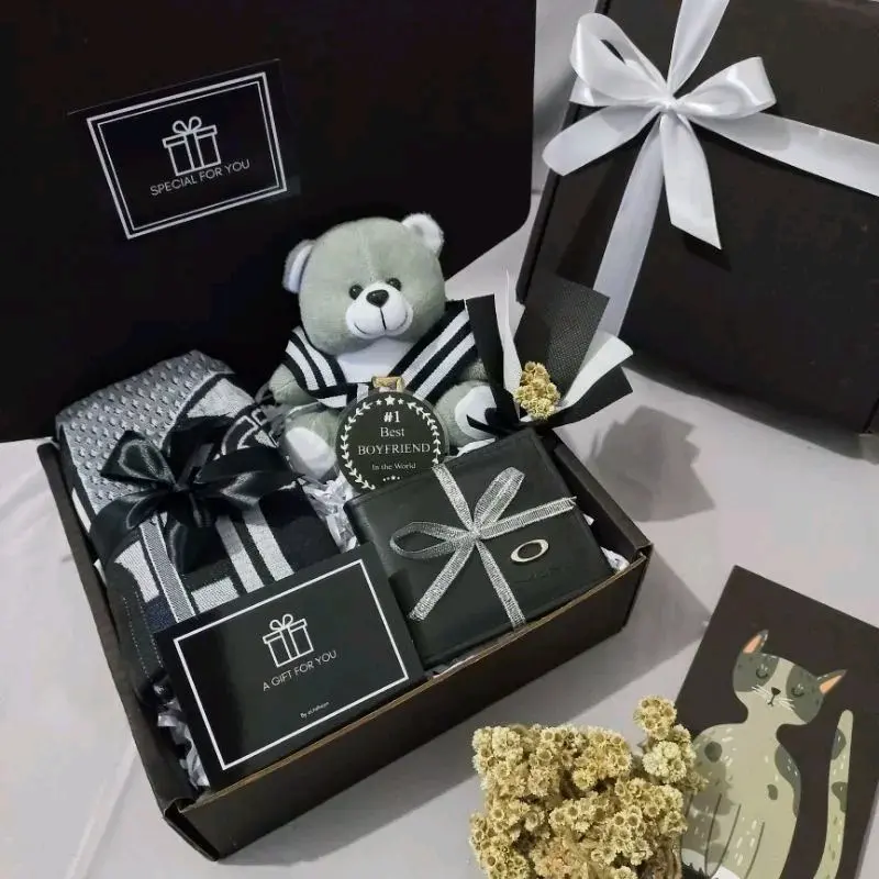 [MEDALI] GIFT BOX HAMPERS COWOK HAMPERS IDUL FITRI KADO ULANG TAHUN HADIAH WISUDA GRADUATION Hadiah wisuda kado sidang