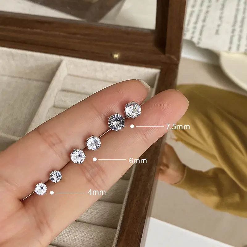 Silver Needle Zircon Round Earrings Super Sparkling Simple and Versatile Earrings, Earpierces for Ear Care, No Removal of Cochlear Earbone Nails, Female Earrings