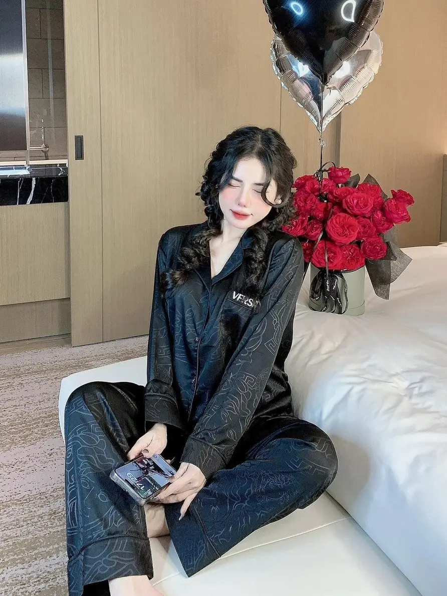 Đồ Bộ Mặc Nhà Pijama - Chất Liệu Lụa Latin Mềm Mịn Mát Siêu Sang - Freesize 40-58kg Nữ Women Nữ Women Quần Ngủ Áo Ngủ