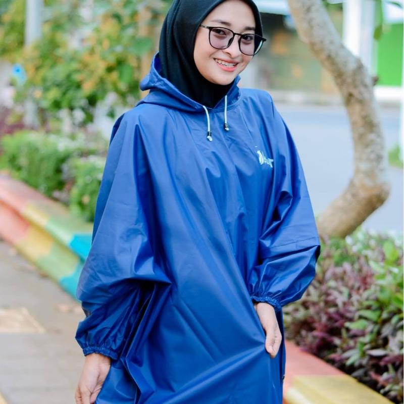 Jas Hujan Starlight Raincoat Tipe Ponco/Kelawar PVC Anti Robek dengan Kancing Knop Ganda 4