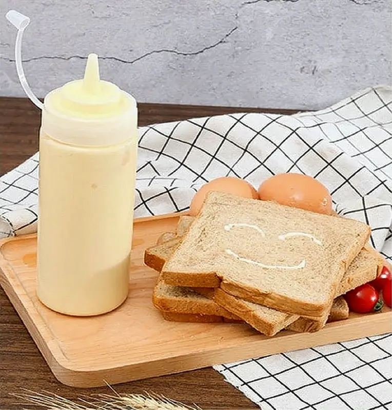 Chai Nhựa Đựng Sốt, Đựng Tương Ớt 1 Vòi Có Nắp Đậy Song Long Plastic 500ml, 650ml 4