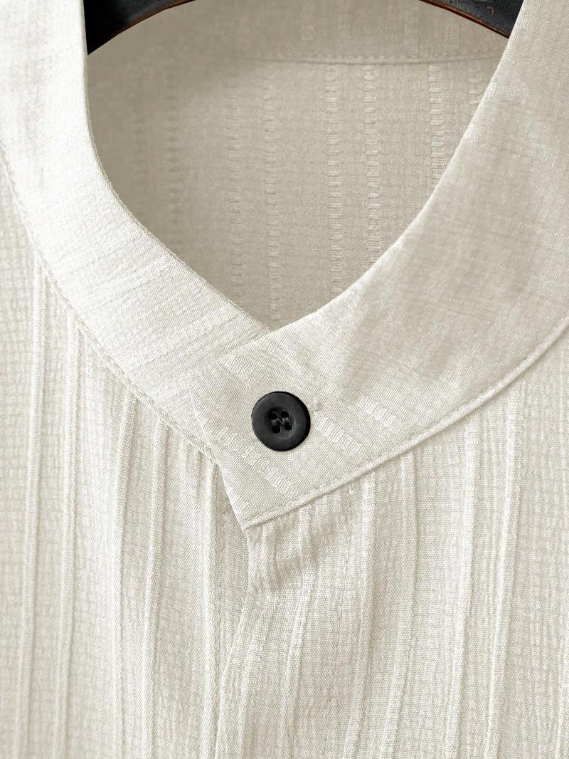 Product Introduction of 2 Counts Men's Plain Short Sleeve Two-Piece Set, Regular Fit Casual Letter Patched Button Front Stand Collar Shirt & Pocket Drawstring Waist Shorts, Menswear Clothing, Shortsleeve Suits, Outfits for Summer 23