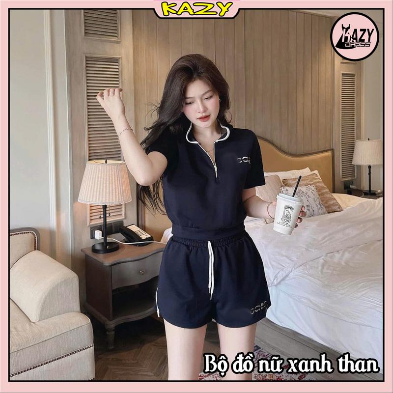Bộ đồ nữ áo phông thêu chữ nổi cổ bẻ phối khóa mix quần sooc đùi xẻ gấu cách điệu năng động S154 KAZDRESS 1