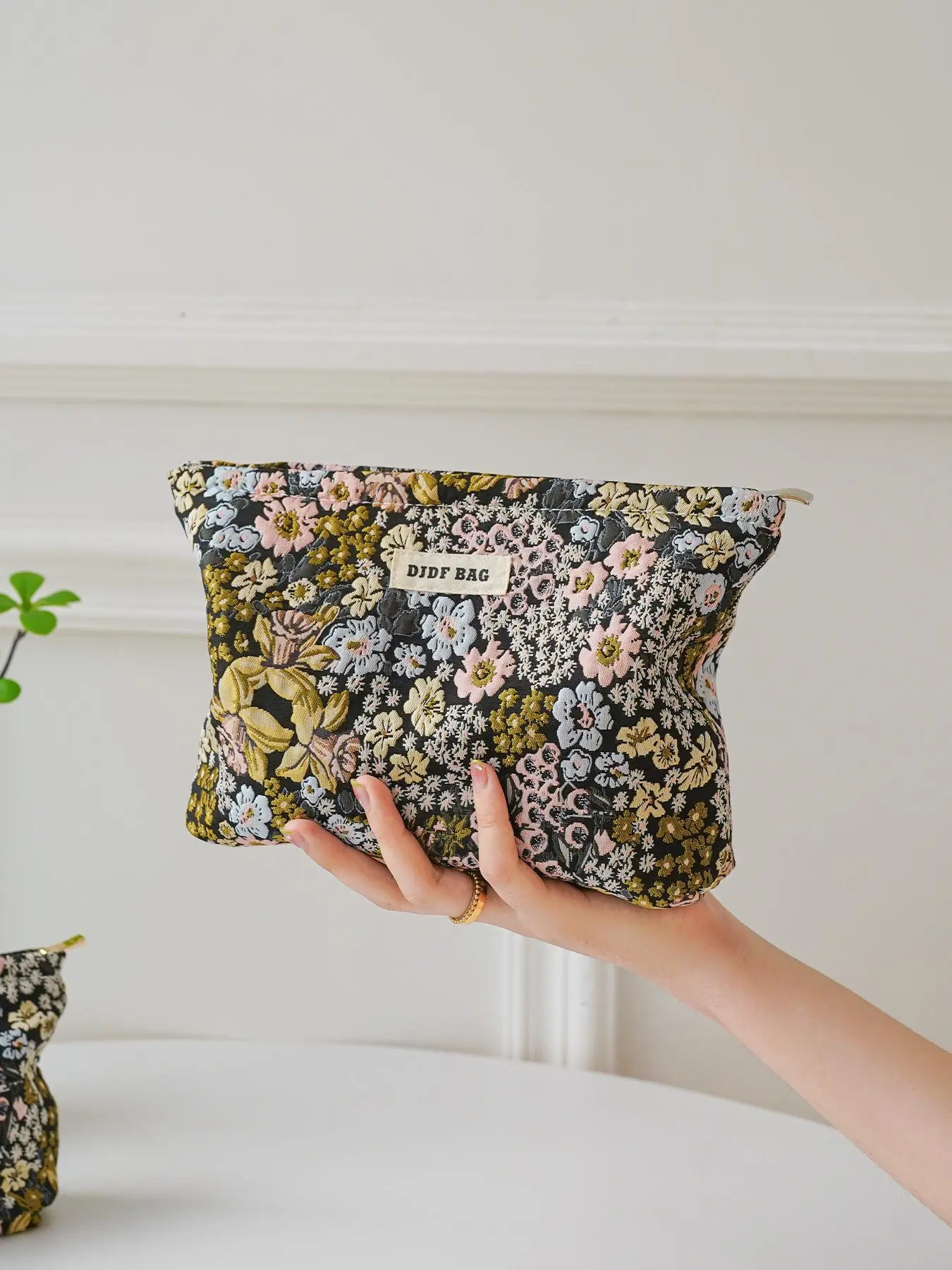 Floral Pattern Makeup Bag, Portable Cosmetic Storage Bag, Zipper Makeup Organizer Pouch, Versatile Storage Bag for Travel, Office, Home