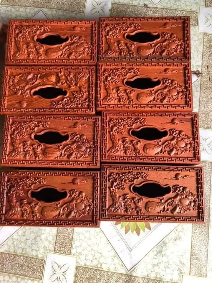 Hộp dựng giấy ăn gỗ hương