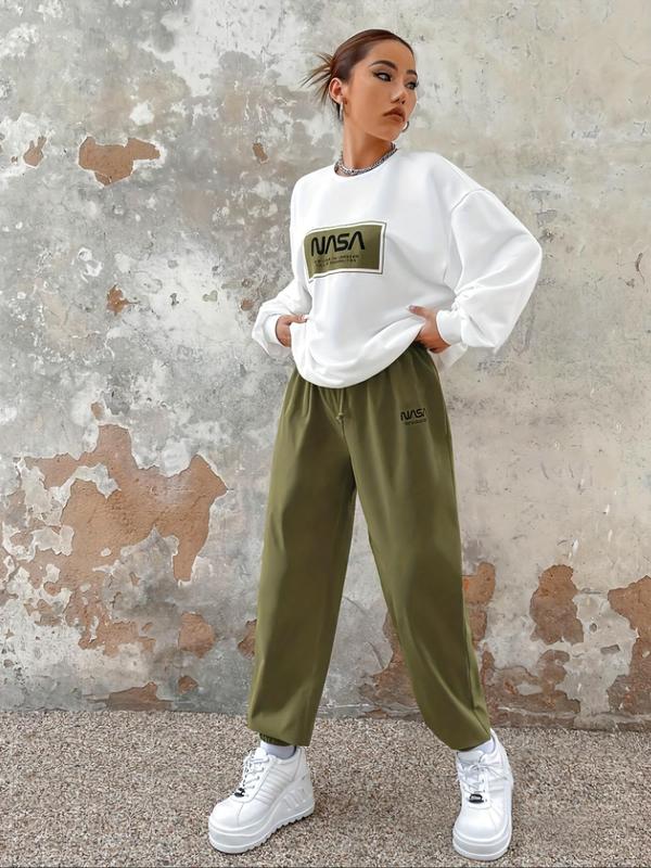 Two-piece Set Women's Letter Print Drop Shoulder Sweatshirt & Jogger Pants Set, Casual Fashion Cozy Round Neck Long Sleeve Pullover & Trousers for Daily Wear, Ladies Spring & Fall Clothes 3