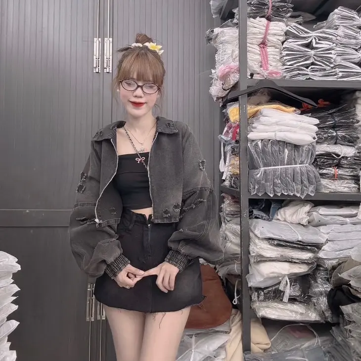 Áo khoác jeans cao cấp màu bụi tay dơi bo chun cá tính