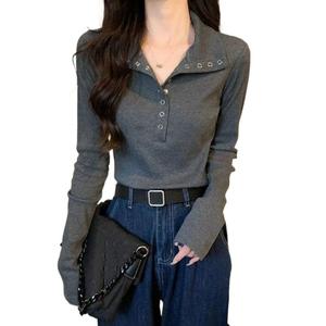 เสื้อยืดแขนยาว ทรงสลิมฟิต สไตล์เกาหลี ดีไซน์สวย เหมาะสำหรับฤดูใบไม้ร่วงและฤดูหนาว สำหรับผู้หญิง สามารถสวมใส่ด้านในและด้านนอก เสื้อถัก แฟชั่น เสื้อชั้นใน Ins สำหรับผู้หญิง Lady Clothing Women ไหม  พรมกระดุมหน้า