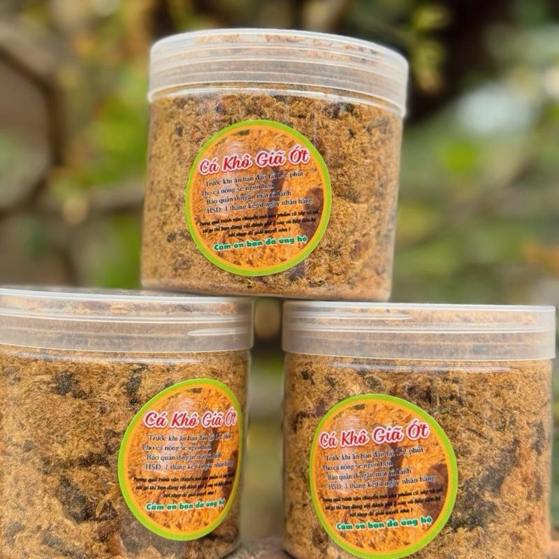 Combo 2 lọ cay nhiều , cá mặn giã tỏi ớt 8