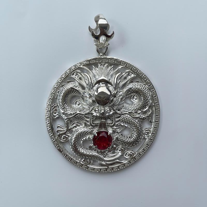 Mặt dây chuyền bạc nam.  Mặt rồng. Mặt dây chuyền thời trang. Chất liệu bạc ta S925 S950. Charm Nữ Women lv