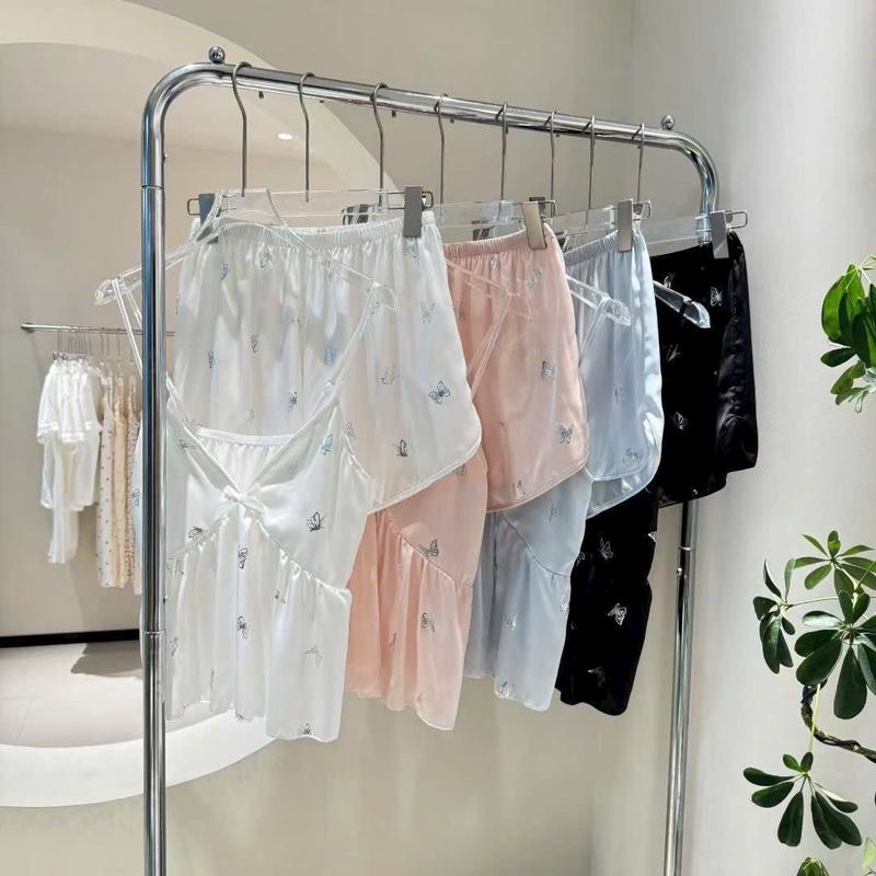 Product Introduction of B82 Bộ ngủ lụa hai dây mềm mịn cho Nữ quảng châu cao cấp họa tiết đơn giản Phương Linh Underwear 11