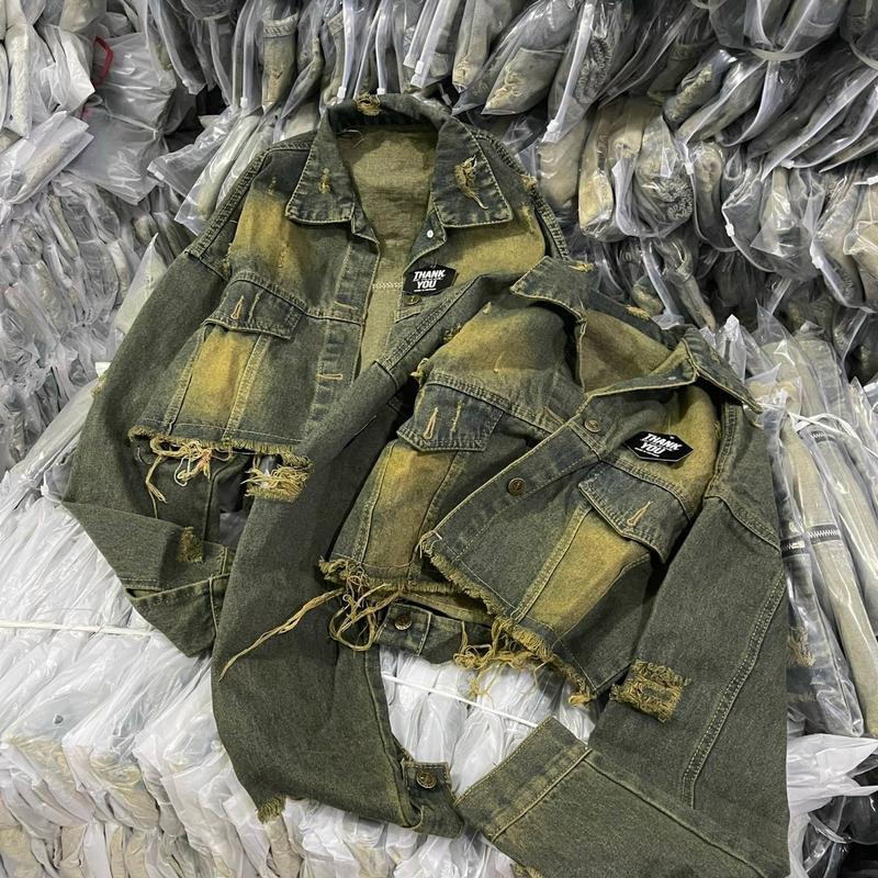 ÁO KHOÁC JEAN CÀOTUA MỚI,CHO NỮ.dáng ngắn,kiểu lai cắt