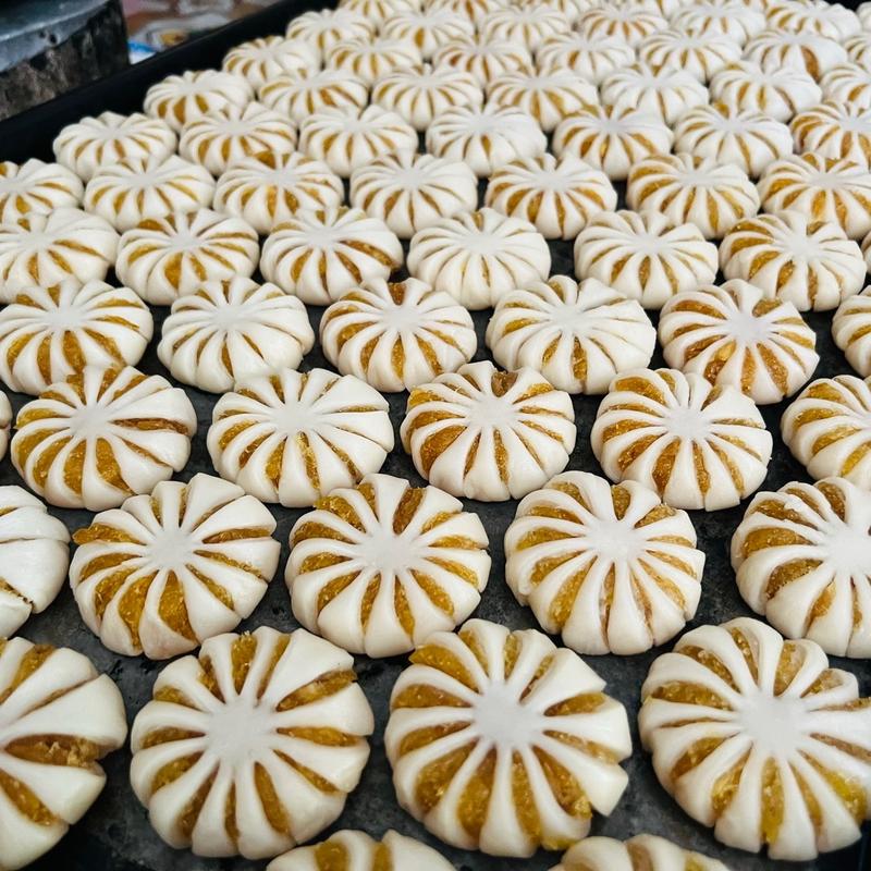 BÁNH KHÓM HOA MAI - 550gr vị nhân ngọt nhẹ ít đường Snack 3
