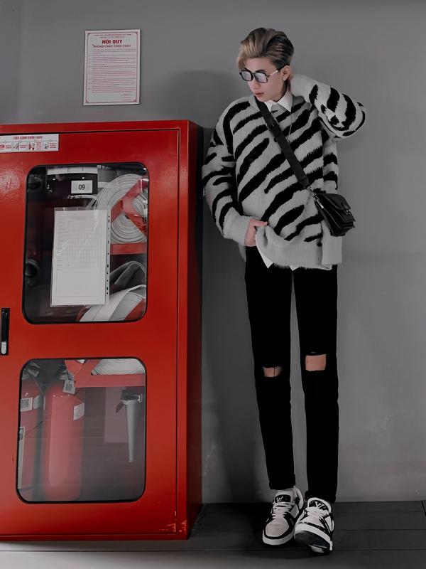 Quần jean dài nam màu đen kiểu rách gối to chất jean cao cấp co dãn nhẹ form skinny Q05 dáng đẹp Menswear Pants Có Túi