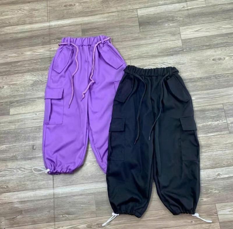 quần bò dài mềm túi hôp kiểu ống rộng cho bé gái ,10--32kg chất vải Đẹp thoải mái khi mặc dường kim mũi chỉ cẩn thận kỹ càng