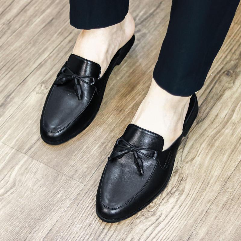 sục nam cao cấp > sục nam hở gót da mờ gắn chuông cách điệu, đế cao su thoải mái cho chân, dễ dàng phối đồ , đẹp mọi nơi Shoes DéP Đế Bằng GiàY 1