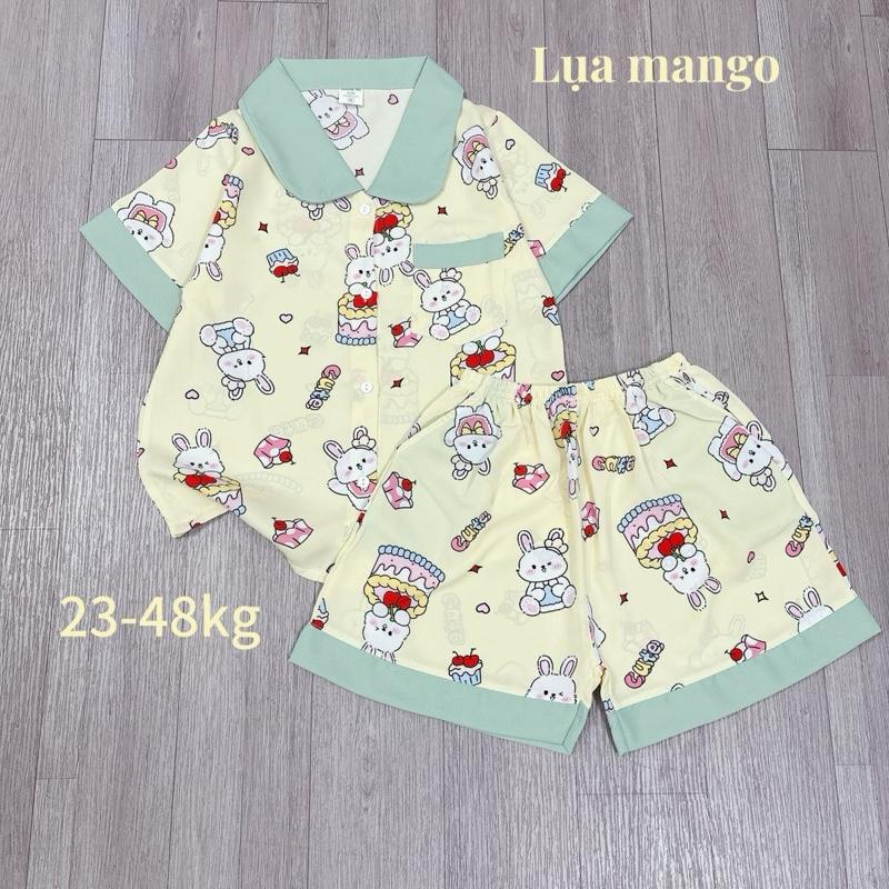 (20-47kg).Bộ đồ áo cổ sen quần đùi trẻ em mặc nhà.Pijama cho bé chất lụa mango mát,không nhăn.Đồ ngủ bé gái tay ngắn thoáng mát.