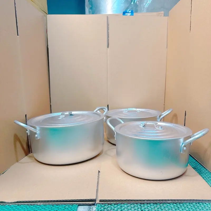 Bộ 3 nồi nhôm 20cm - 22cm - 24cm ( chất liệu nhẹ dễ sử dụng ) 2