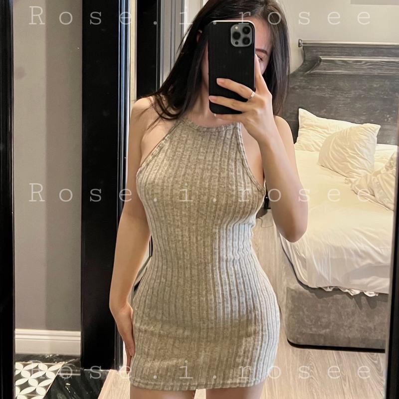 Đầm yếm len lông ôm body ( mỏng ) ( đen vải mới )