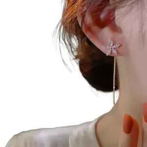 AT13 -- Anting Drop Lilia Earrings